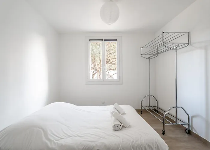 Les Aiguadines Par Dodo A شقة